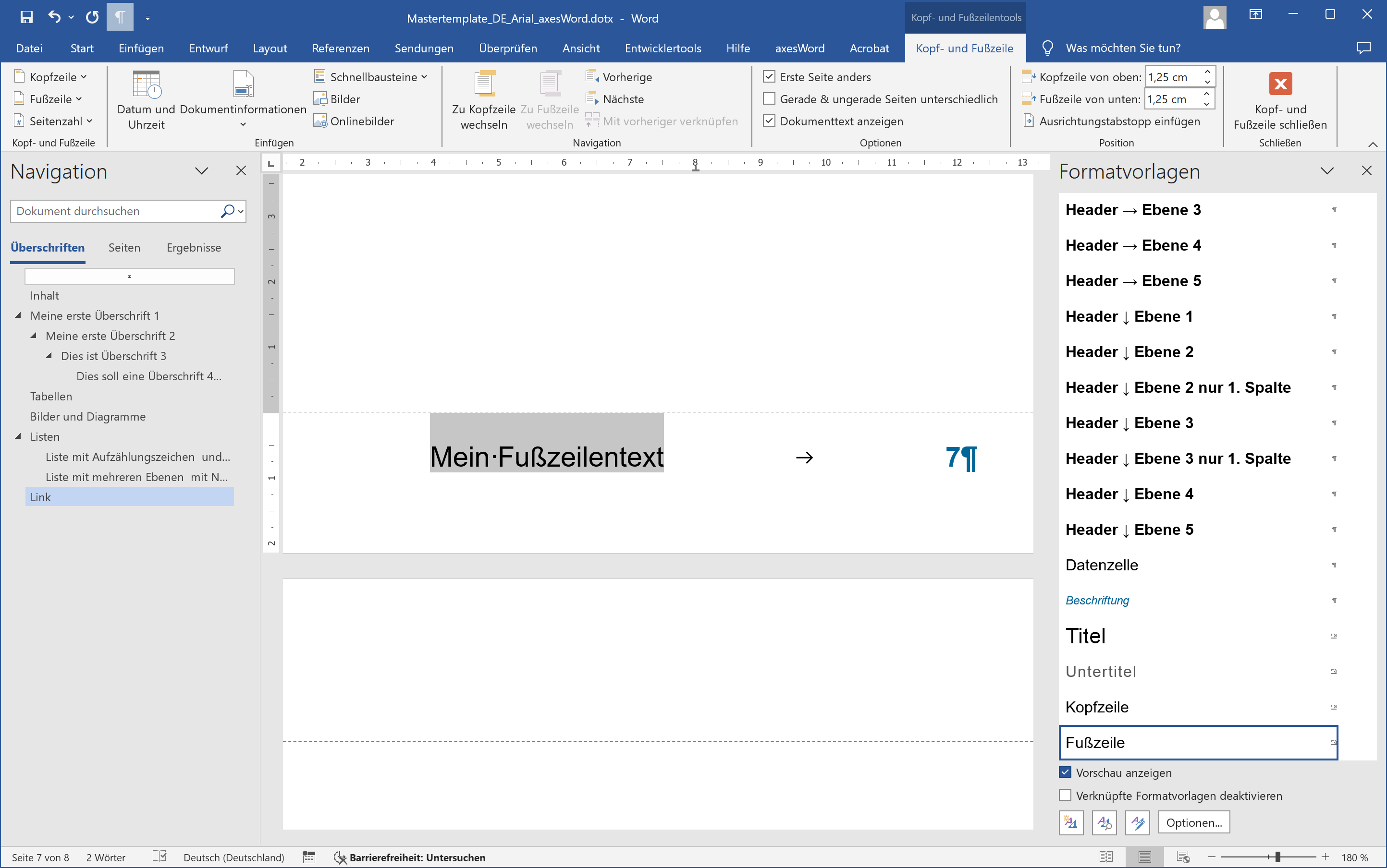 Word-Fenster: Text in Fußzeile ist selektiert